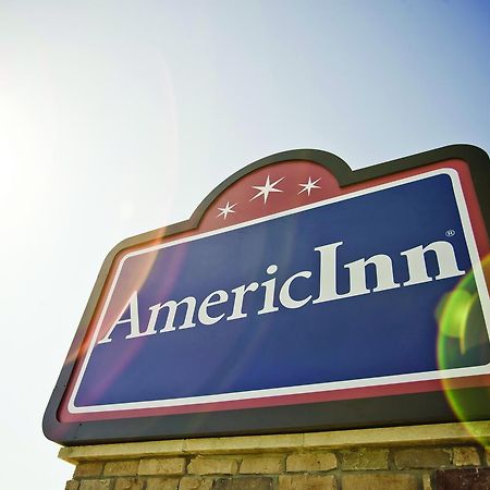 Americinn By Wyndham Dewitt Екстериор снимка