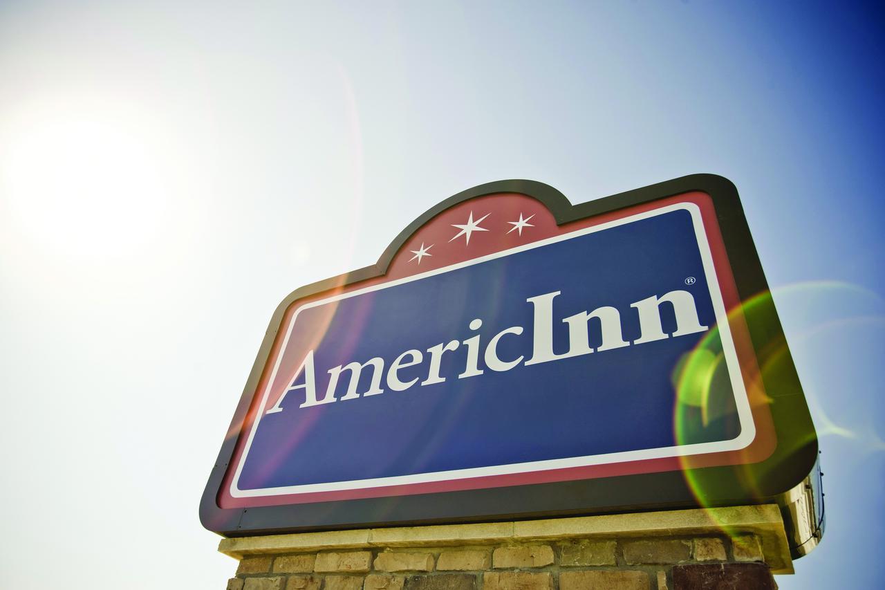 Americinn By Wyndham Dewitt Екстериор снимка